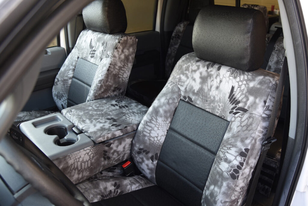 2016 Ford F 250 Black Ostrich Kryptek Raid | Covers and Camo