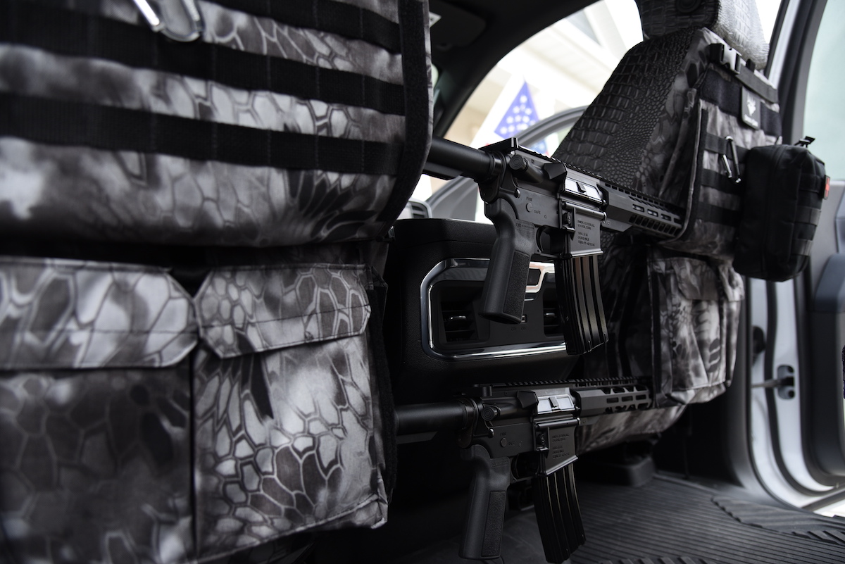 2025 Chevy Silverado 2500 Kryptek Raid Ebony Croc 6 | Covers and Camo