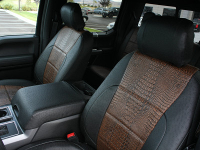 <b>
2019 Ford F-150
</b>
<br>
Insert: Java Croc E42 (Sim. Leather)
</br>Trim: Black Ostrich E01 (Sim. Leather)
<br>Product: Exotic - Gold Series</br> 2019 Ford F150 Java Croc Black Ostrich