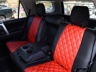 <b>
2019 Toyota 4Runner
</b>
<br>
Insert: Red Ostrich E11 Diamond (Sim. Leather)
</br>Trim: Black Ostrich E01 (Sim. Leather)
</br>Product: Exotic - Gold Series | Covers and Camo