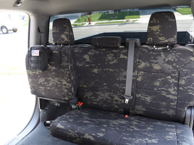 <b>2021 Chevy Silverado 1500
</b><br>
Insert: MultiCam Black™ C80 (Canvas)
</br>Trim: MultiCam Black™ C80 (Canvas)
<br> Product: Camo - Gold Series </br> | Covers and Camo