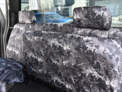<b>
2009 GMC Sierra 2500
</b>
<br>
Insert: TrueTimber Urban C81 (Canvas)
</br>Trim: TrueTimber Urban C81 (Canvas)
<br>Product: Camo - Gold Series </br> | Covers and Camo