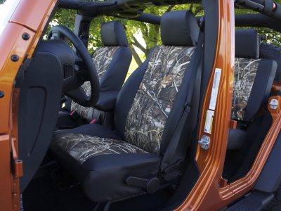 2011 Jeep Wrangler | Realtree Max-4 HD | Black Sof-Touch 2011 Jeep Wrangler front Realtree Max-4 HD seat covers with Black Sof-Touch trim