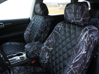 <b>
2018 Nissan Pathfinder
</b>
<br>
Insert: Black Sof-Touch S01 Diamond (Sim. Leather)
</br>Trim: Sirphis® Harvest Moon® C52 (Canvas)
</br>Product: Camo - Gold Series | Covers and Camo