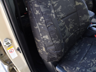 <b>
2019 Toyota Tacoma
</b>
<br>
Insert: Multicam Black C80 (Canvas)
</br>Trim: Multicam Black C80 (Canvas)
<br>Product: Camo - Gold Series </br> | Covers and Camo