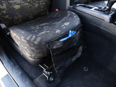 <b>
2019 Toyota Tacoma
</b>
<br>
Insert: Multicam Black C80 (Canvas)
</br>Trim: Multicam Black C80 (Canvas)
<br>Product: Camo - Gold Series </br> | Covers and Camo