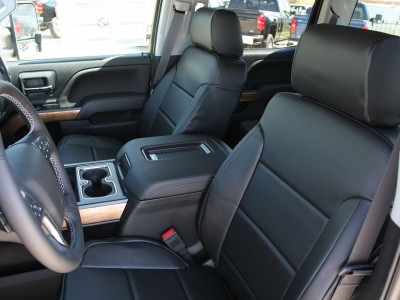 <b>
2018 GMC Sierra 1500
</b>
<br>
Insert: Black Carbon Fiber F01 (Sim. Leather)
</br>Trim: Black Carbon Fiber F01 (Sim. Leather)
</br>Product: Sim. Leather - Gold Series | Covers and Camo