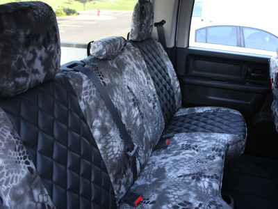 <b>
2014 Dodge Ram
</b>
<br>
Insert: Black Sof-Touch with Diamond Stitching
</br>Trim: Kryptek Raid C72 (Canvas)
<br> Product: Camo - Gold Series </br> | Covers and Camo