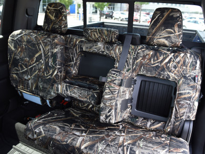 <b>
2019 Chevy Silverado 1500
</b>
<br>
Insert: Realtree Max-5 C58 (Canvas)
</br>Trim: Realtree Max-5 C58 (Canvas)
<br>Product: Camo - Gold Series </br> | Covers and Camo