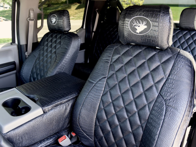 <b>
2018 Ford F-150
</b>
<br>
Insert: Black Ostrich E01 Diamond (Sim. Leather)
</br>Trim: Midnight Croc E43 (Sim. Leather)
<br>Product: Exotic - Gold Series</br> f150 truck seat covers