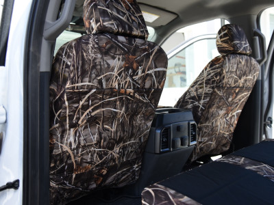 <b>
2022 Ford F-250
</b>
<br>
Insert: Black HD1000 (Canvas)
</br> Trim: Realtree Max-4 C64 (Canvas)
</br>Product: Camo - Gold Series | Covers and Camo