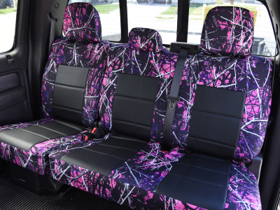 <b>
2014 Ford F-150</b>
<br>
Insert: Black Perforated Sof-Touch L01 (Sim. Leather)
</br>
Trim: Sirphis Muddy Girl C56 (Canvas)
<br> Product: Camo - Gold Series </br> | Covers and Camo