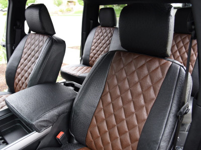 <b>
2022 RAM 2500
</b>
<br>
Insert: Brown Ostrich E04 Diamond (Sim. Leather)
</br>Trim: Black Ostrich E01 (Sim. Leather)
</br>Product: Exotic - Gold Series Dodge Seat Covers