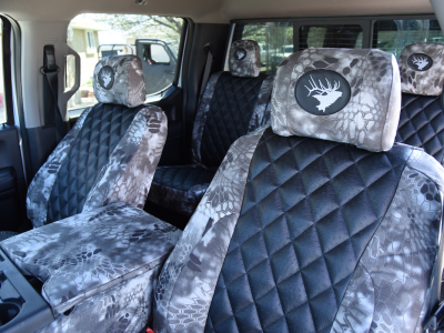 <b>
2018 Ford F-350
</b>
<br>
Insert: Black Ostrich E01 Diamond (Sim. Leather)
</br>Trim: Kryptek Raid C72 (Canvas)
</br>Product: Camo - Gold Series | Covers and Camo