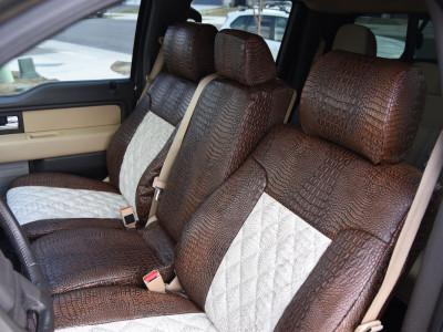 <b>
2014 Ford F150
</b>
<br>
Insert: Bone Croc E41 Diamond (Sim. Leather)
</br>Trim: Java Croc E42 (Sim. Leather)
</br>Product: Exotic - Gold Series | Covers and Camo