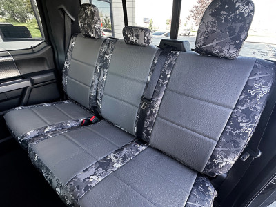 <b>
2018 Ford F-150
</b>
<br>
Insert: Charcoal Ostrich E26 (Sim. Leather)
</br>Trim: TrueTimber Urban C81 (Canvas)
<br>Product: Exotic - Gold Series </br> | Covers and Camo