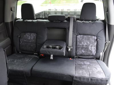 <b>
2021 Chevy Silverado 1500
</b>
<br>
Insert: Kryptek® Typhon™ C71 (Canvas)
</br>Trim: Black Dura EZ-Care D01 (Canvas)
<br>Product: Camo - Gold Series </br> | Covers and Camo