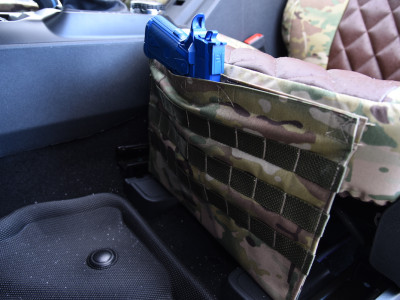 <b>
2023 Ford Bronco
</b>
<br>
Insert: Brown Ostrich E04 Diamond (Sim. Leather)
</br> Trim: MultiCam Original (Canvas)
</br> Product: Camo - Gold Series | Covers and Camo