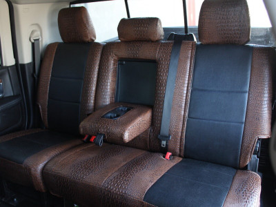 <b>
2015 RAM 3500
</b>
<br>
Insert: Black Perforated Sof-Touch L01 (Sim. Leather)
</br>Trim: Java Croc E42 (Sim. Leather)
<br>Product: Exotic - Gold Series</br> | Covers and Camo