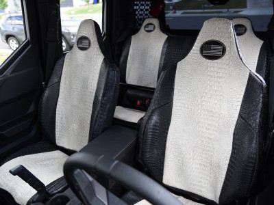 <b>
2024 Polaris Xpedition ADV
</b>
<br>
Insert: Bone Croc E41 (Sim. Leather)
</br> Trim: Midnight Croc E43 (Sim. Leather)
</br>Product: UTV | Covers and Camo