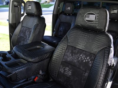 <b> 2025 GMC Sierra 3500 </b>
<br> Insert: Kryptek Typhon (Canvas)
</br> Trim: Midnight Croc (Sim. Leather)
</br> Product: Camo - Gold Series | Covers and Camo