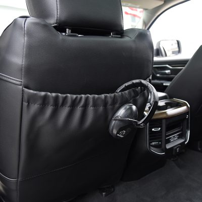 <b>
2022 RAM 1500
</b>
<br>
Insert: Light Gray Faux Leather Diamond Stitch
</br> Trim: Black Faux Leather
</br>Product: Faux Leather - Silver Series | Covers and Camo