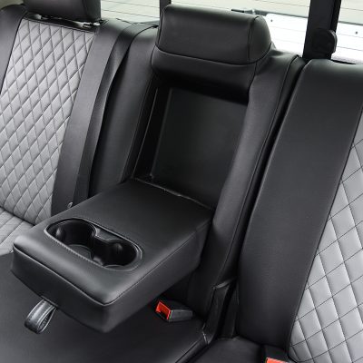 <b>
2022 RAM 1500
</b>
<br>
Insert: Light Gray Faux Leather Diamond Stitch
</br> Trim: Black Faux Leather
</br>Product: Faux Leather - Silver Series | Covers and Camo