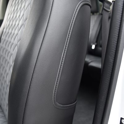 <b>
2022 RAM 1500
</b>
<br>
Insert: Light Gray Faux Leather Diamond Stitch
</br> Trim: Black Faux Leather
</br>Product: Faux Leather - Silver Series | Covers and Camo